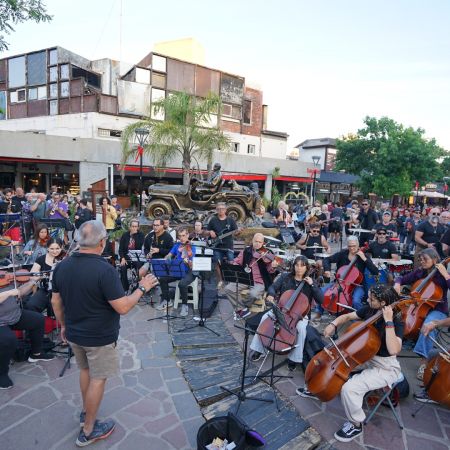 Enero r&eacute;cord en Villa Gesell: Con m&aacute;s de 30 shows mensuales, la ciudad se prepara para un febrero de alto nivel y el gran cierre de Carnaval